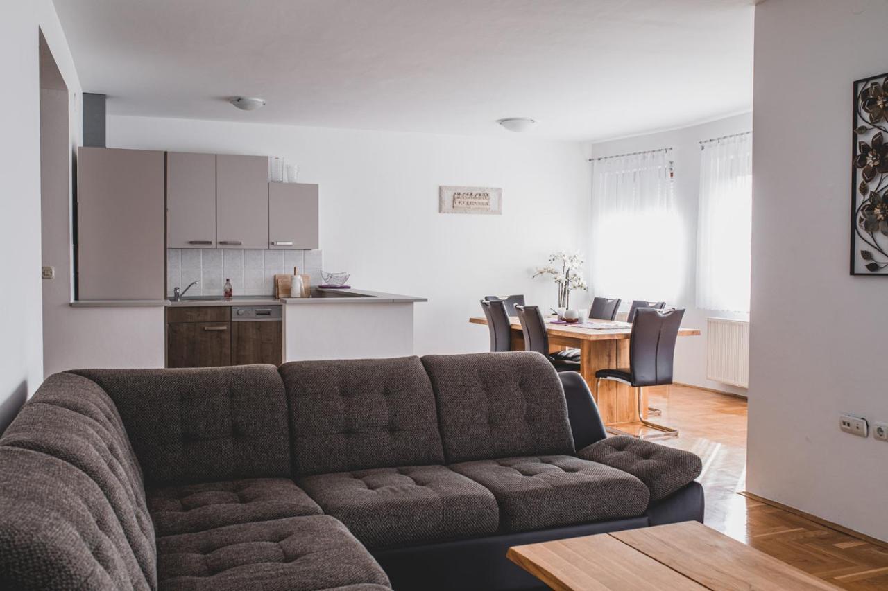 Helles 3 Schlafzimmer Apartment Zwischen Zagreb Zentrum & Natur Kültér fotó